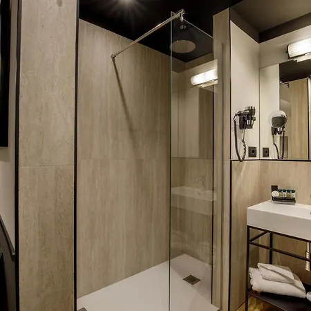 The Fourth Dimension By Domidea Отель Рим