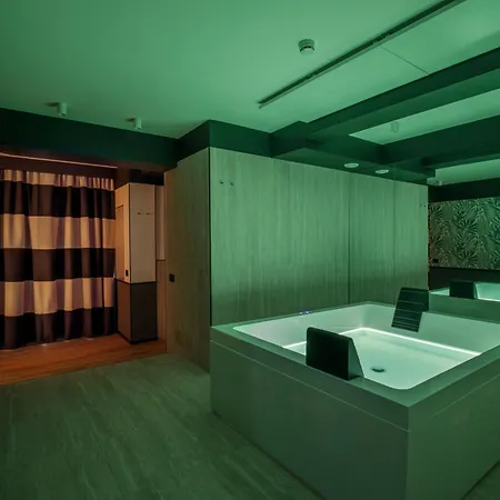 The Fourth Dimension By Domidea Отель 4*