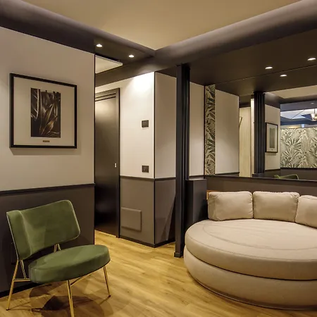The Fourth Dimension By Domidea Hotel Rom