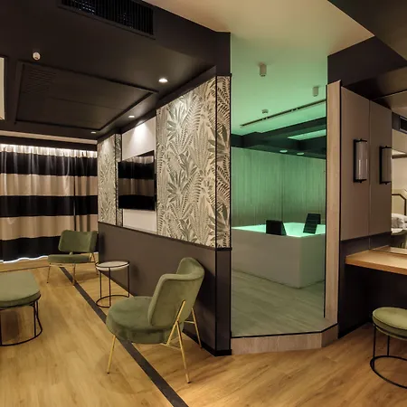 Hotel The Fourth Dimension By Domidea