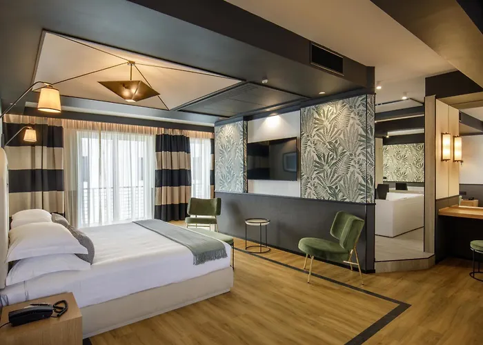 The Fourth Dimension By Domidea Ρώμη